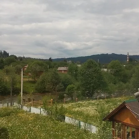 بيت خشبي Geredzhuka